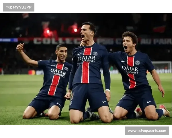 十人巴黎圣日耳曼2-1客胜斯特拉斯堡，门德斯头球绝杀